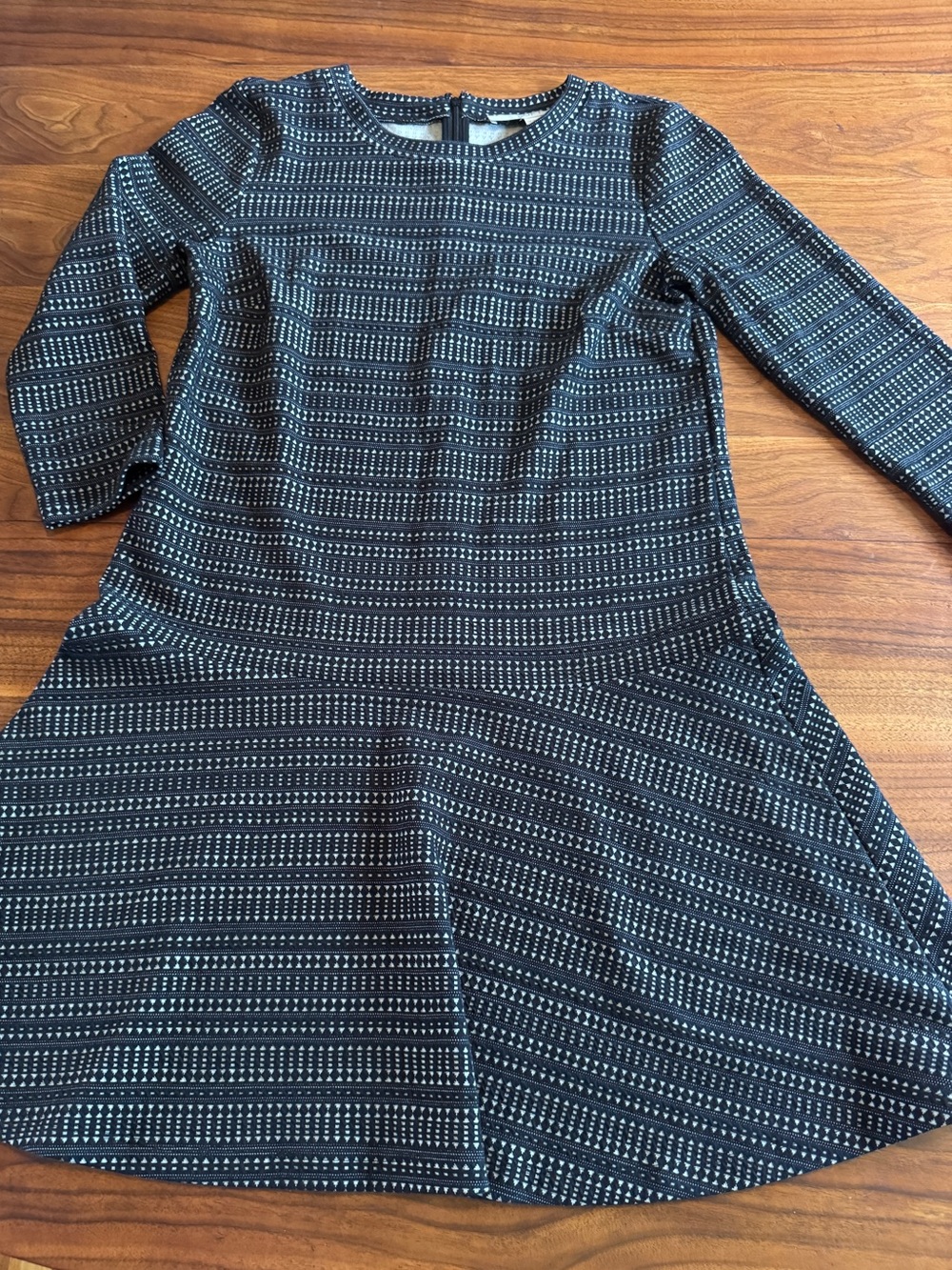 Loft Ann Taylor Geometric Print Knit Dress with Circle Skirt Petite M in EUC